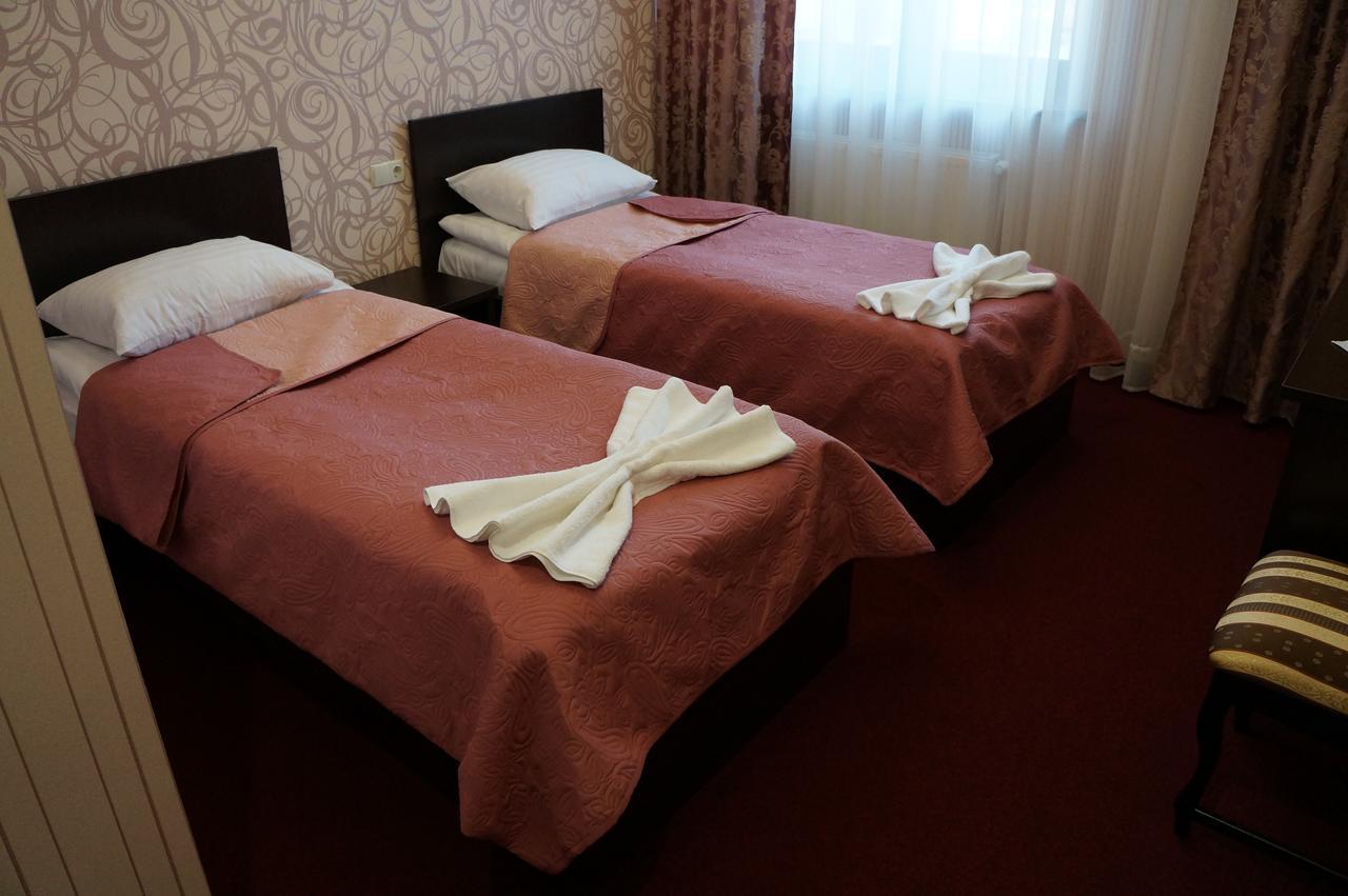 BeSt Hotel&Restaurant complex Dunaivtsi Chambre photo